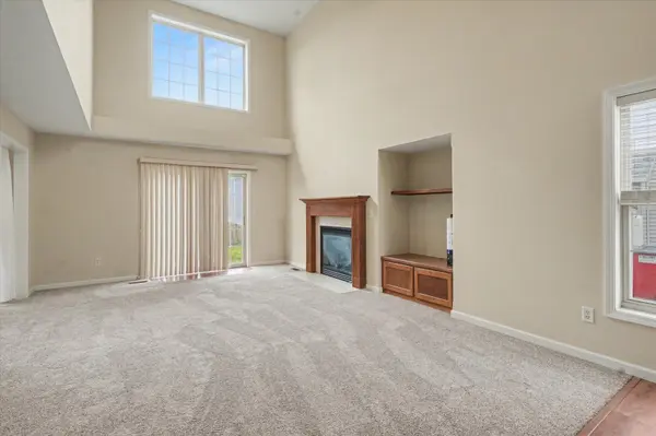 3911 Summer Sage CT, Champaign, IL 61822