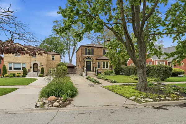 11412 S Oakley AVE, Chicago, IL 60643