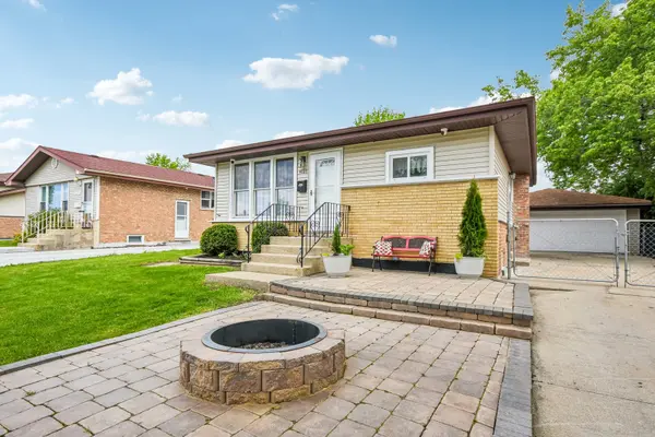 4428 Lisa LN, Oak Forest, IL 60452