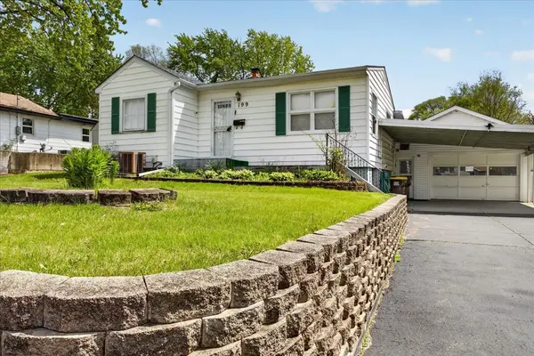199 E Wilson AVE, Machesney Park, IL 61115