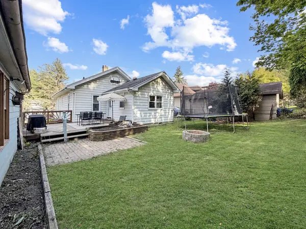 1258 S Blackhawk AVE, Freeport, IL 61032