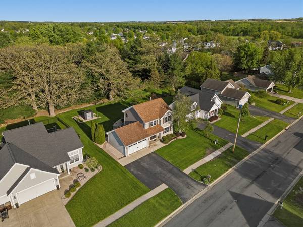 849 N Seven Hickory, Byron, IL 61010