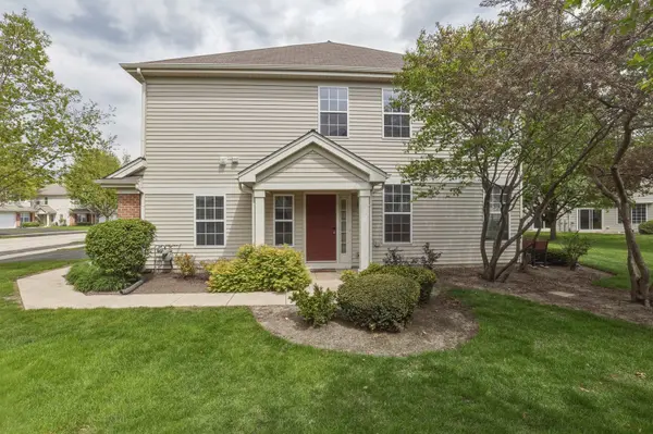 2246 Pembridge DR, Lake In The Hills, IL 60156
