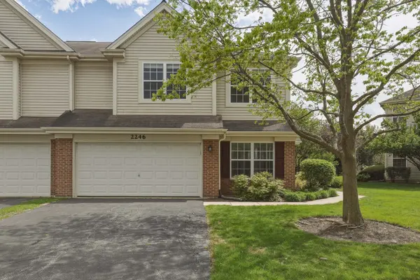 2246 Pembridge DR,  Lake In The Hills,  IL 60156