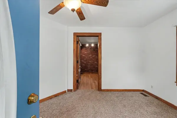 215 E Reynolds ST, Tolono, IL 61880