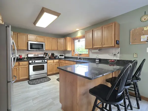 11630 Creekside DR, Orland Park, IL 60467