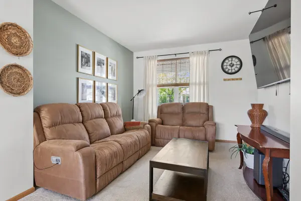200 S Oak ST, Cortland, IL 60112
