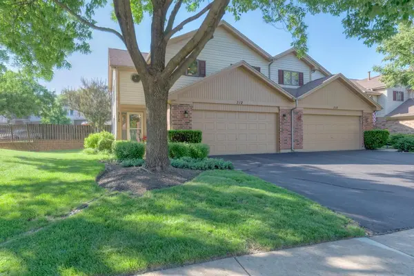 312 Cromwell CT, Westmont, IL 60559