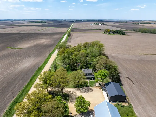 1780 170th ST, Lost Nation, IA 52254