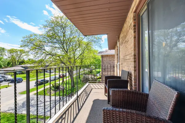 8924 W 140th ST #303, Orland Park, IL 60462