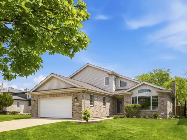 8841 N Birch AVE, Morton Grove, IL 60053