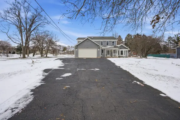 19N963 Manito TRL, Algonquin, IL 60102