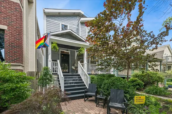 3739 N Ridgeway AVE, Chicago, IL 60618