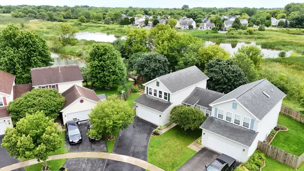 28701 Sawmill LN, Lakemoor, IL 60051