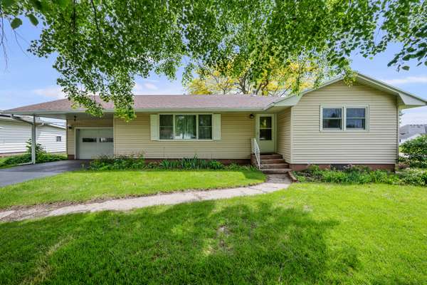 507 S Depot ST, Annawan, IL 61234