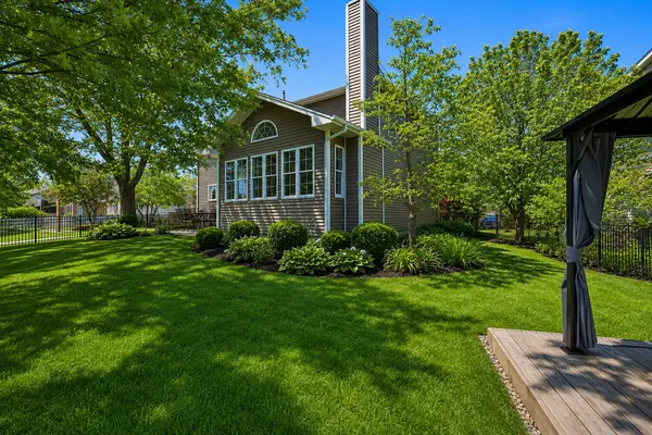 1108 Willard CT, Naperville, IL 60540