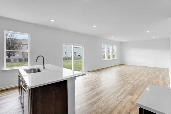 311 Twinleaf TRL, Yorkville, IL 60560