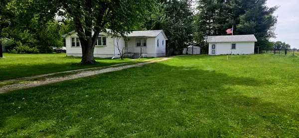 488 S 10000w RD, Bonfield, IL 60913