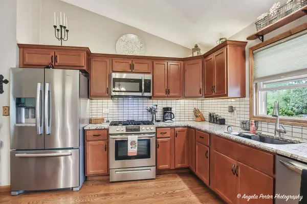 13005 W 28th ST, Wadsworth, IL 60083