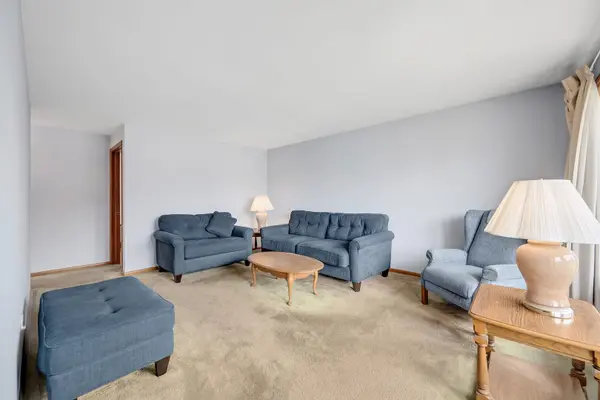 5918 S Mason AVE, Chicago, IL 60638