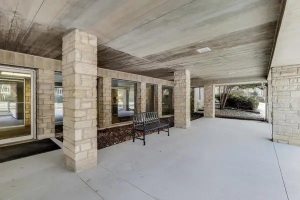 Address not disclosed, Park Ridge, IL 60068