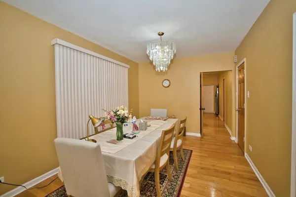 3422 N Kolmar AVE, Chicago, IL 60641