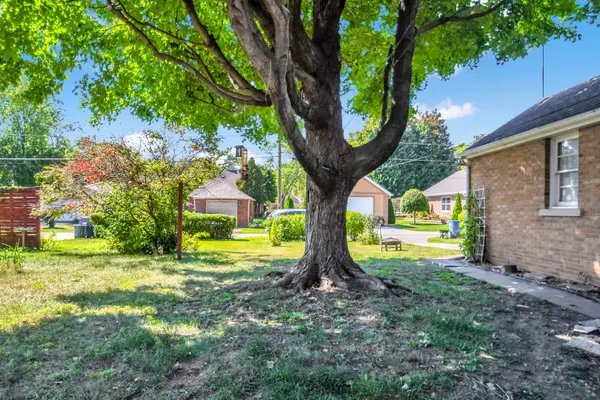 655 S Wall ST, Kankakee, IL 60901