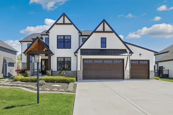 9727 Dunegrass WAY,  St. John,  IN 46373