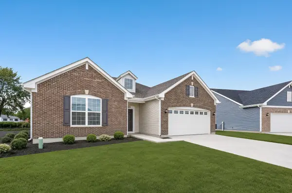 369 Cottrell LN, Aurora, IL 60506