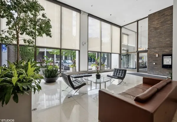 5455 N Sheridan RD #2803, Chicago, IL 60640