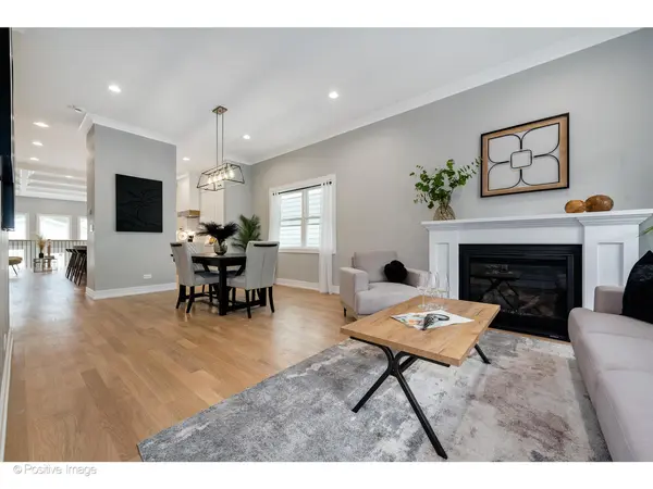 3107 N OAKLEY AVE, Chicago, IL 60618