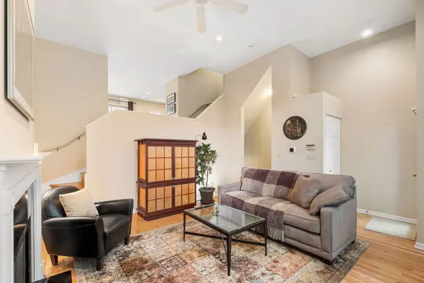 3438 N Monticello AVE, Chicago, IL 60618