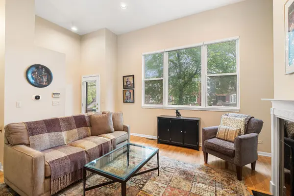 3438 N Monticello AVE, Chicago, IL 60618