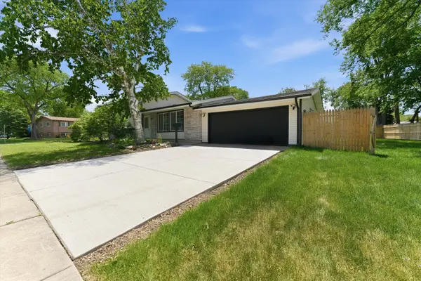 333 Illinois ST, Park Forest, IL 60466