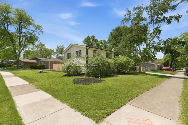 333 Illinois ST, Park Forest, IL 60466