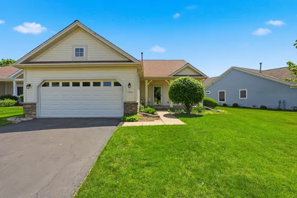 11832 Kensington DR, Huntley, IL 60142