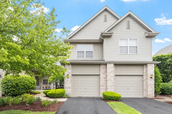 9051 Mansfield DR,  Tinley Park,  IL 60487