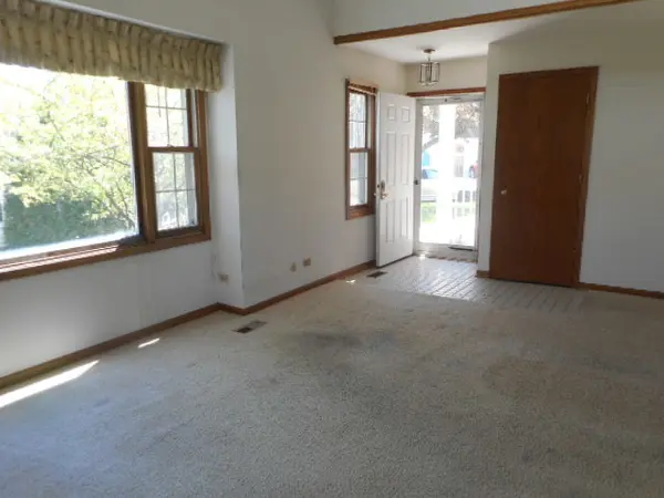 1017 Brentwood CIR, Buffalo Grove, IL 60089
