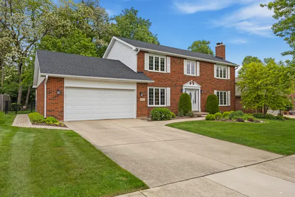 8770 Butterfield LN, Orland Park, IL 60462