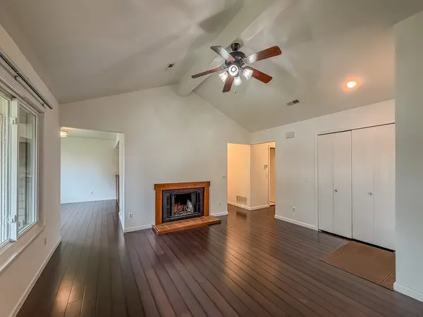 1106 Kara DR #1106, Champaign, IL 61822