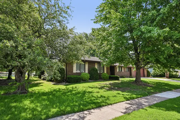 204 Carriage DR, Morris, IL 60450
