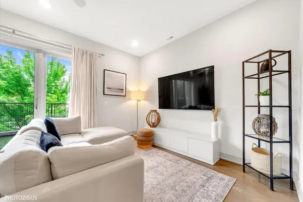 4956 N Western AVE #3N, Chicago, IL 60625