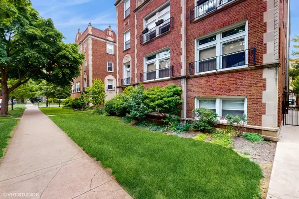 1546 W Sherwin AVE #2N, Chicago, IL 60626