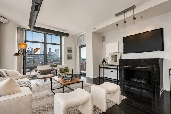 1200 W Monroe ST #901, Chicago, IL 60607