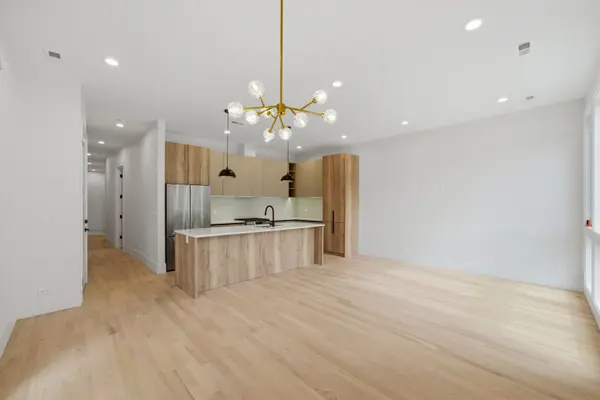1244 N Kedzie AVE #2, Chicago, IL 60651