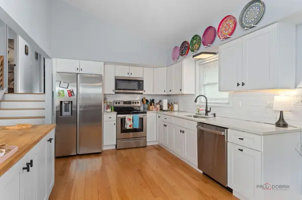 8800 Kostner TER, Skokie, IL 60076