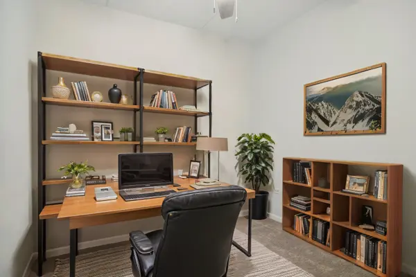 1199 E Port Clinton RD #607, Vernon Hills, IL 60061