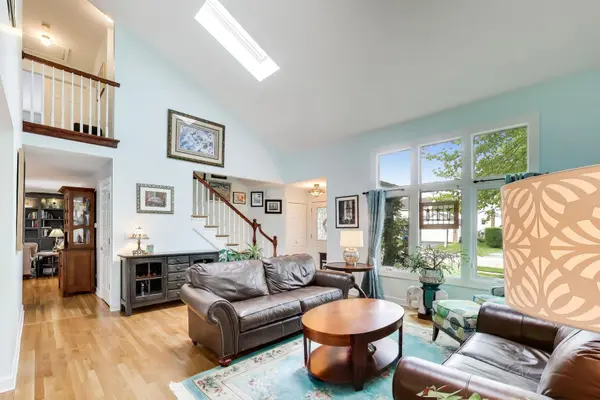 401 Quigley ST, Mundelein, IL 60060