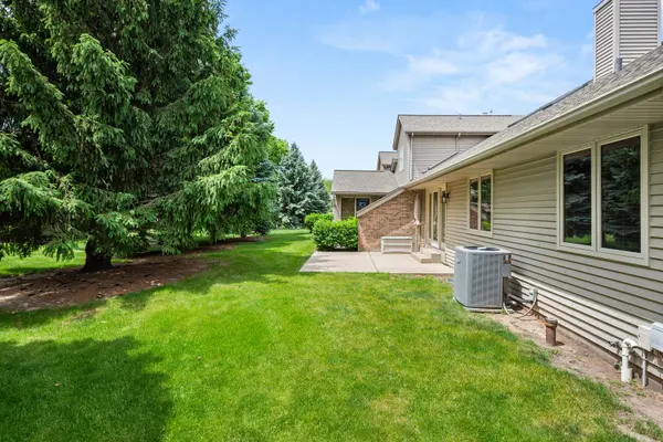 1130 Milan DR S #1130, Sycamore, IL 60178