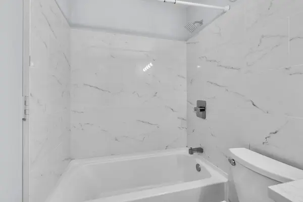 1122 N Clark ST #1710, Chicago, IL 60610